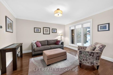 Photo 12 at 124 Grenbeck Drive, Milliken, Toronto