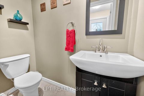 Photo 18 at 124 Grenbeck Drive, Milliken, Toronto
