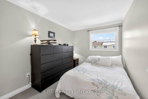 Photo 26 at 124 Grenbeck Drive, Milliken, Toronto