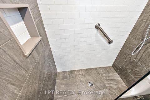 Photo 29 at 124 Grenbeck Drive, Milliken, Toronto
