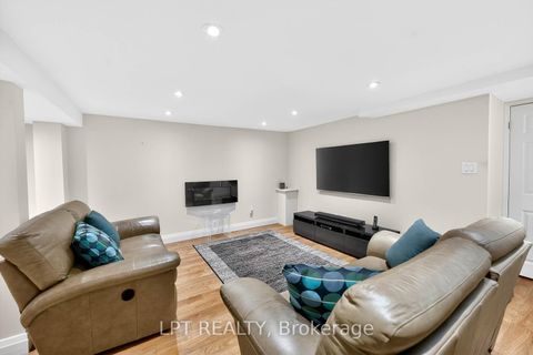 Photo 32 at 124 Grenbeck Drive, Milliken, Toronto