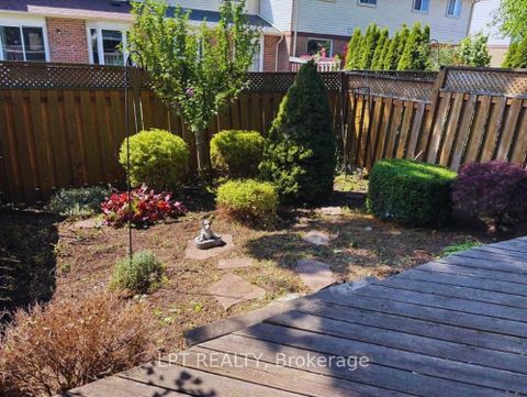 Photo 38 at 124 Grenbeck Drive, Milliken, Toronto