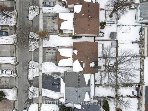 Photo 44 at 124 Grenbeck Drive, Milliken, Toronto