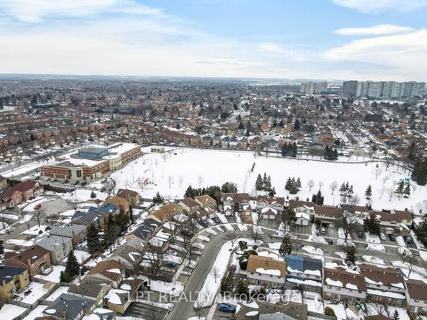 Photo 45 at 124 Grenbeck Drive, Milliken, Toronto