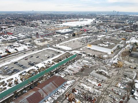 Photo 47 at 124 Grenbeck Drive, Milliken, Toronto