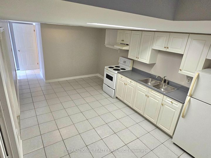 Photo 25 at 3602 Dunrankin Drive, Malton, Mississauga