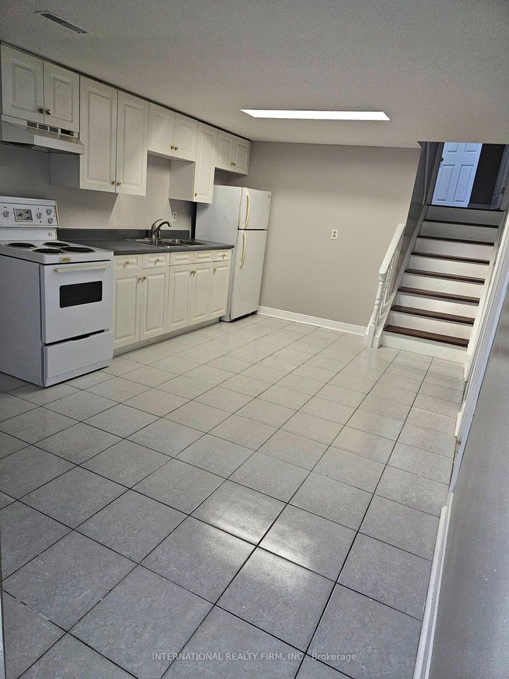 Photo 26 at 3602 Dunrankin Drive, Malton, Mississauga