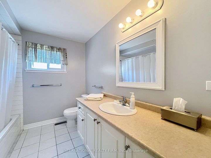 Photo 28 at 3602 Dunrankin Drive, Malton, Mississauga