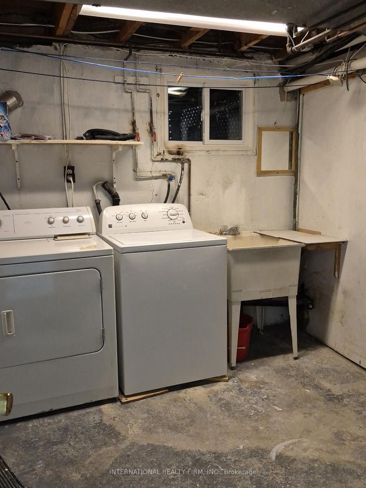 Photo 32 at 3602 Dunrankin Drive, Malton, Mississauga