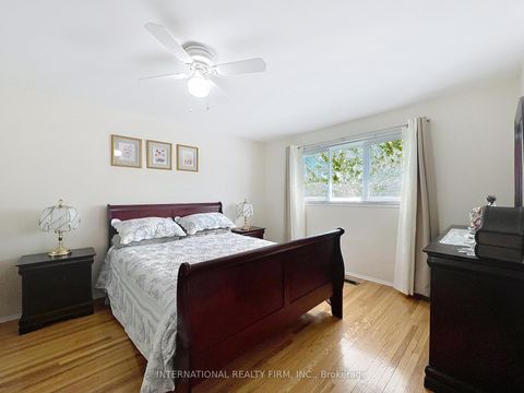 Photo 13 at 3602 Dunrankin Drive, Malton, Mississauga