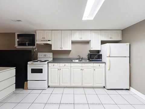 Photo 27 at 3602 Dunrankin Drive, Malton, Mississauga