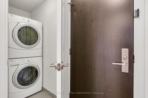 Photo 38 at 1502 - 25 Broadway Avenue, Mount Pleasant West, Toronto