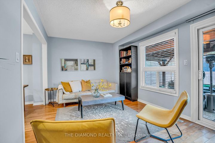 Photo 18 at 5490 Antrex Crescent, Hurontario, Mississauga