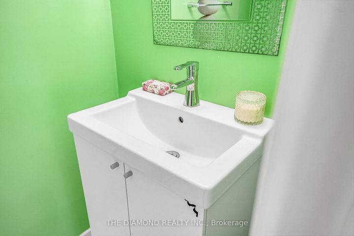 Photo 42 at 5490 Antrex Crescent, Hurontario, Mississauga