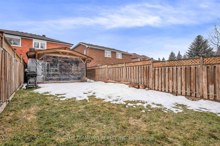 Photo 48 at 5490 Antrex Crescent, Hurontario, Mississauga