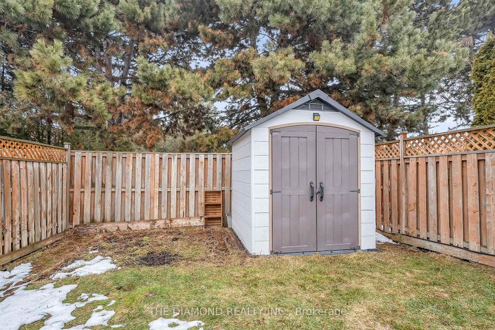 Photo 49 at 5490 Antrex Crescent, Hurontario, Mississauga