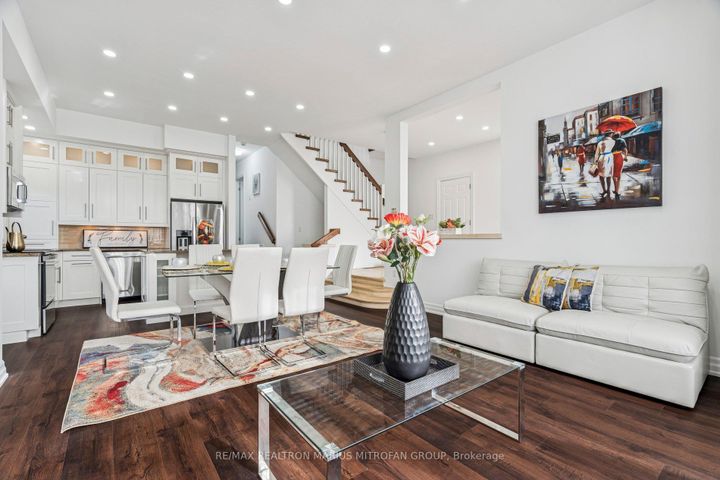 Photo 6 at 7 Rollins Place, City Centre West, Toronto