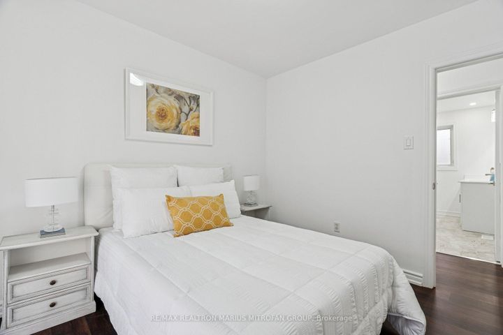 Photo 18 at 7 Rollins Place, City Centre West, Toronto