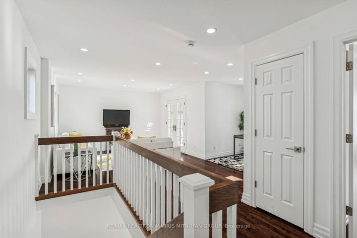 Photo 22 at 7 Rollins Place, City Centre West, Toronto