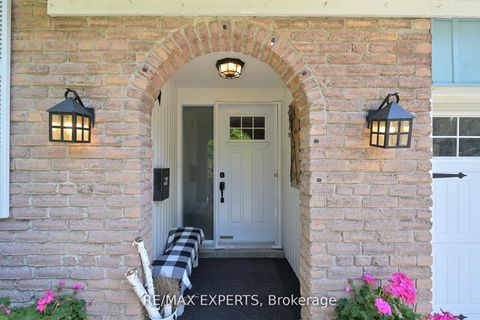 Photo 2 at 57 Pepper Tree Drive, Centennial Scarborough, Toronto