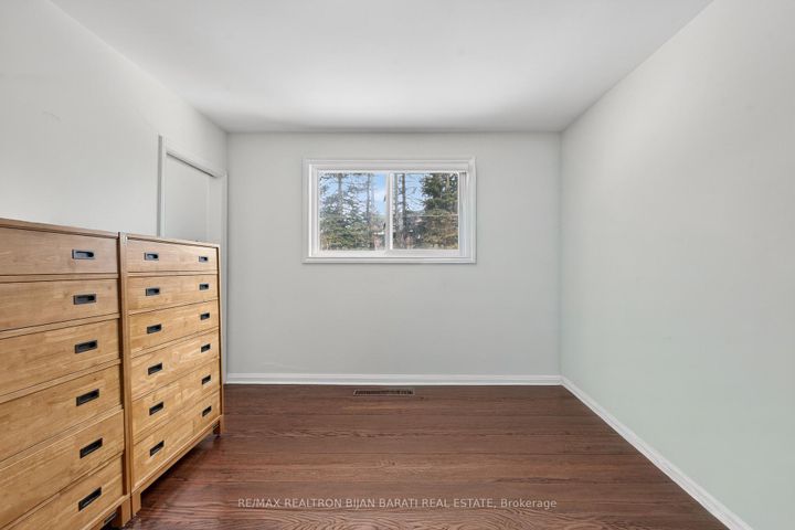 Photo 27 at 215 Grandview Avenue, Grandview, Markham