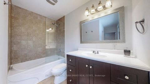 Photo 23 at 215 Grandview Avenue, Grandview, Markham