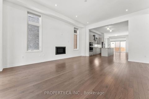 Photo 8 at 2 Yacht Drive, Bowmanville, Clarington