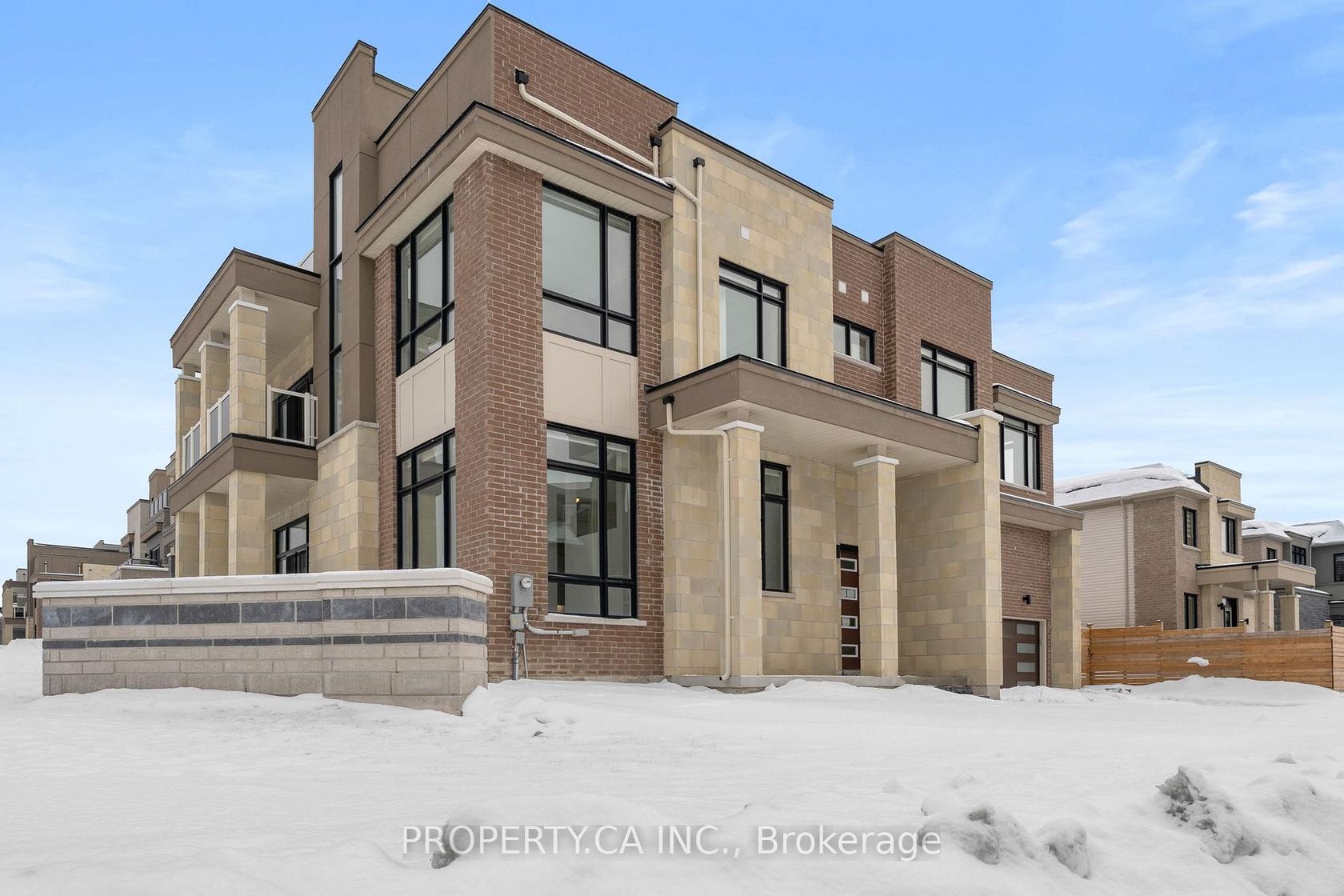 2 Yacht Drive, Bowmanville, Clarington 