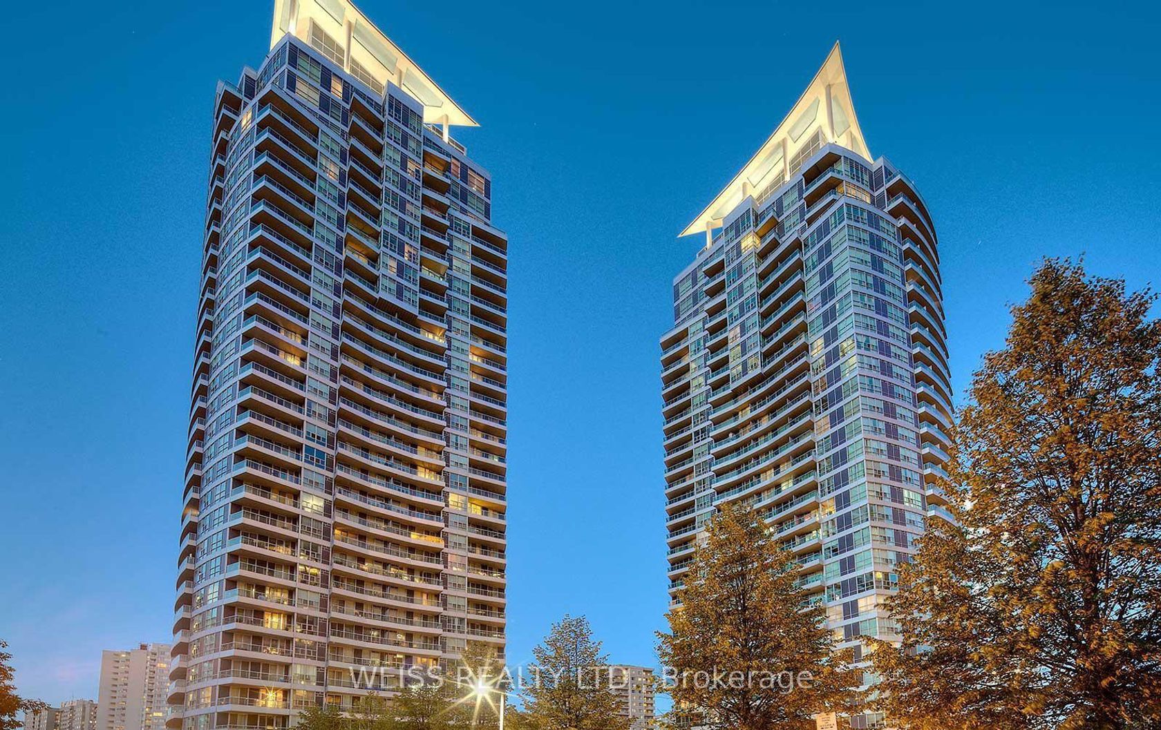 310 - 33 Elm Drive, City Centre, Mississauga 