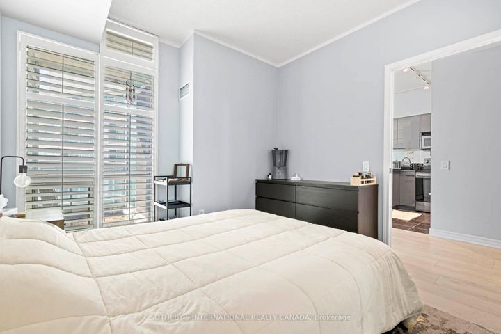 Photo 15 at 1013 - 5 Marine Parade Drive, Mimico, Toronto