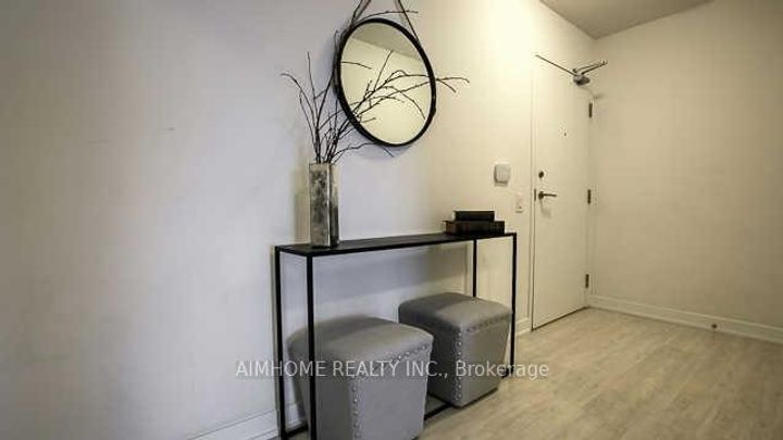 Photo 2 at 921 - 19 Singer Court, Bayview Village, Toronto