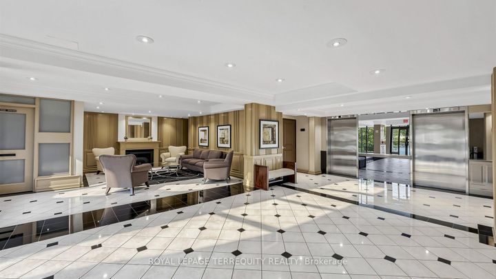 Photo 3 at 833 - 22 Southport Street, Swansea, Toronto