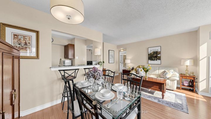 Photo 8 at 833 - 22 Southport Street, Swansea, Toronto