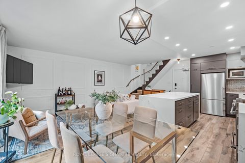 Photo 3 at 8 - 28 Admiral Road, Annex, Toronto