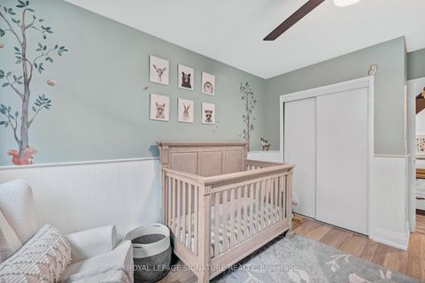 Photo 19 at 8 - 28 Admiral Road, Annex, Toronto