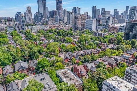 Photo 34 at 8 - 28 Admiral Road, Annex, Toronto