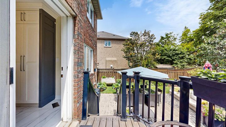 Photo 44 at 120 Bothwell Crescent, Summerhill Estates, Newmarket