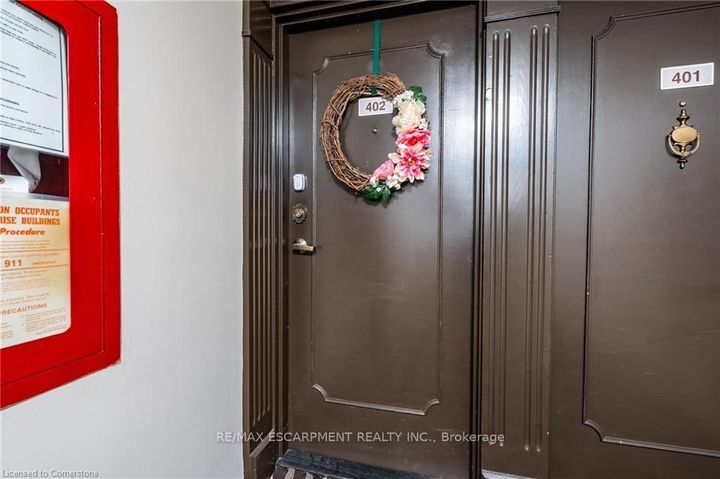 Photo 5 at 402 - 40 Harrisford Street, Red Hill, Hamilton