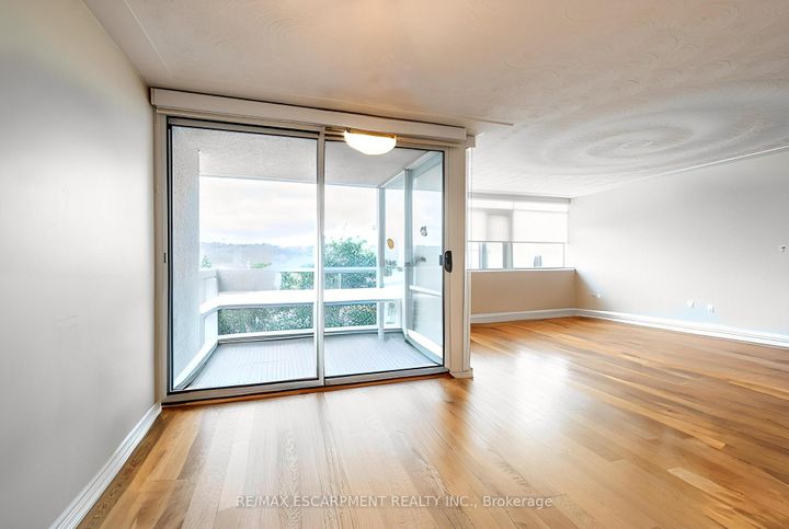 Photo 12 at 402 - 40 Harrisford Street, Red Hill, Hamilton