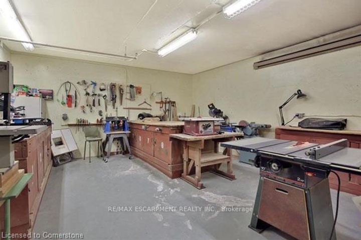 Photo 31 at 402 - 40 Harrisford Street, Red Hill, Hamilton