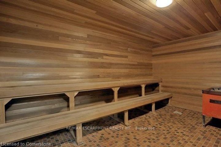 Photo 33 at 402 - 40 Harrisford Street, Red Hill, Hamilton