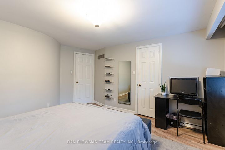 Photo 27 at 1014 Tiffany Circle, Centennial, Oshawa