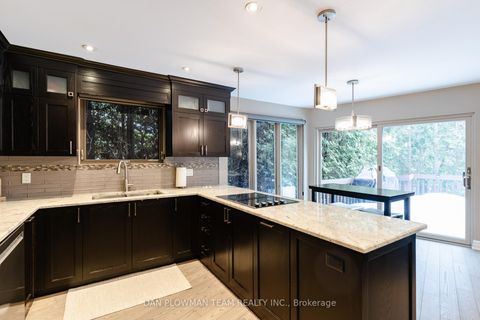 Photo 16 at 1014 Tiffany Circle, Centennial, Oshawa