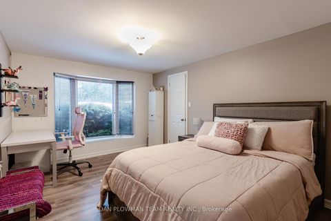 Photo 28 at 1014 Tiffany Circle, Centennial, Oshawa