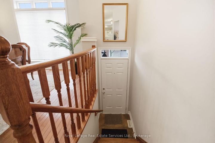 Photo 6 at 32 - 1169 Dorval Drive, GA Glen Abbey, Oakville