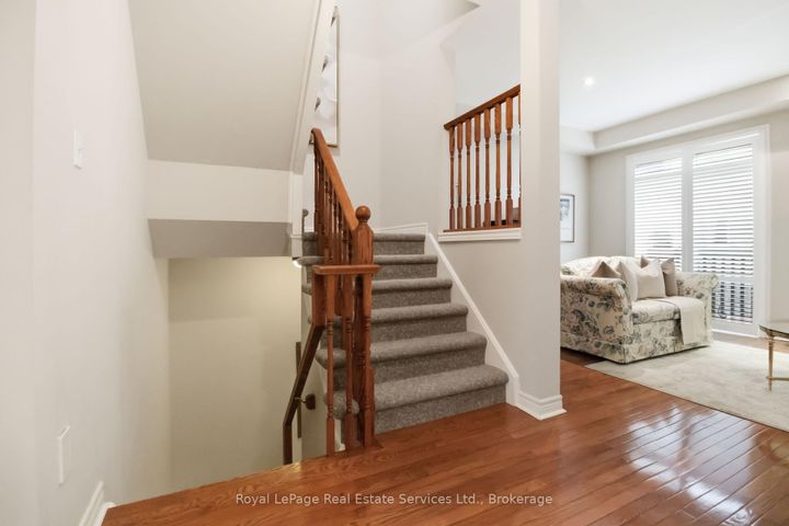 Photo 18 at 32 - 1169 Dorval Drive, GA Glen Abbey, Oakville