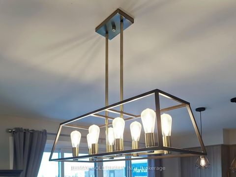 Photo 23 at 3 Glenngarry Crescent, Rural Vaughan, Vaughan