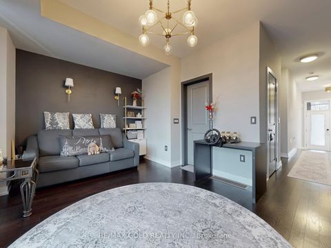 Photo 44 at 3 Glenngarry Crescent, Rural Vaughan, Vaughan