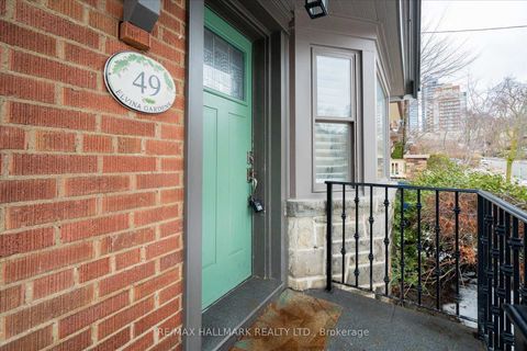 Photo 4 at 49 Elvina Gardens, Mount Pleasant East, Toronto