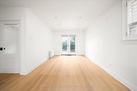 Photo 9 at 49 Elvina Gardens, Mount Pleasant East, Toronto